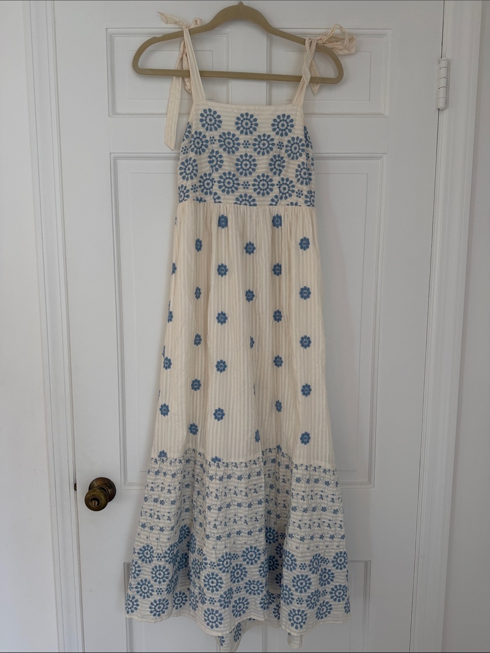 American Eagle Outfitters Cream Dress with Blue Floral Embroidery